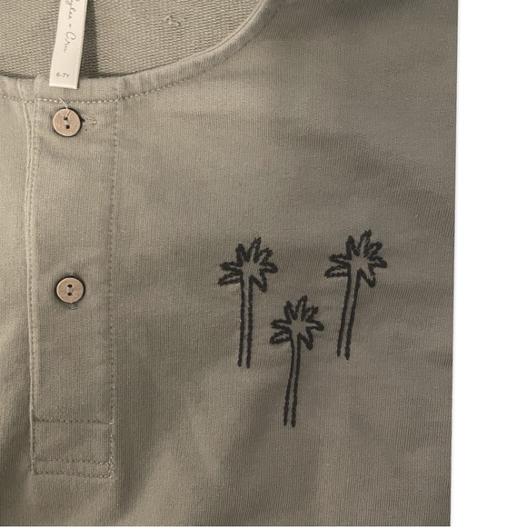 Rylee + Cru sz 6-7 long sleeve palm tree henley - Picture 3 of 3